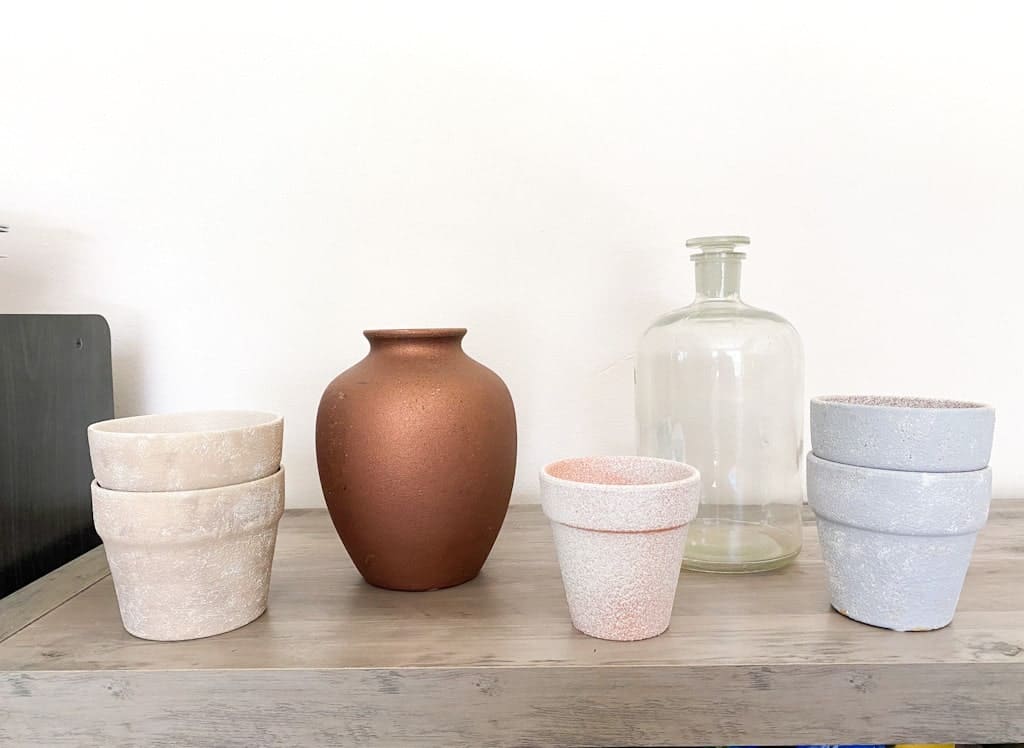 Aged Pottery DIY with Paint & Terracotta Pots % - RouseintheHouse