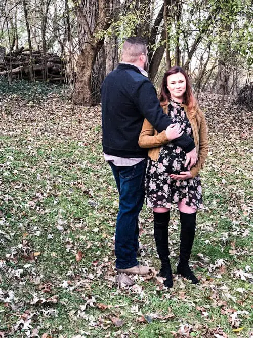Boho maternity photo shoot | get the look | Thrifted & Taylor'd | www.thriftedandtaylord.com