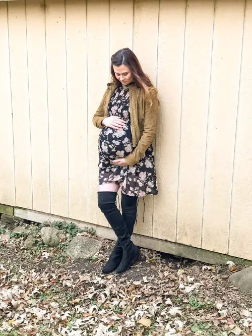 Boho maternity photo shoot | get the look | Thrifted & Taylor'd | www.thriftedandtaylord.com