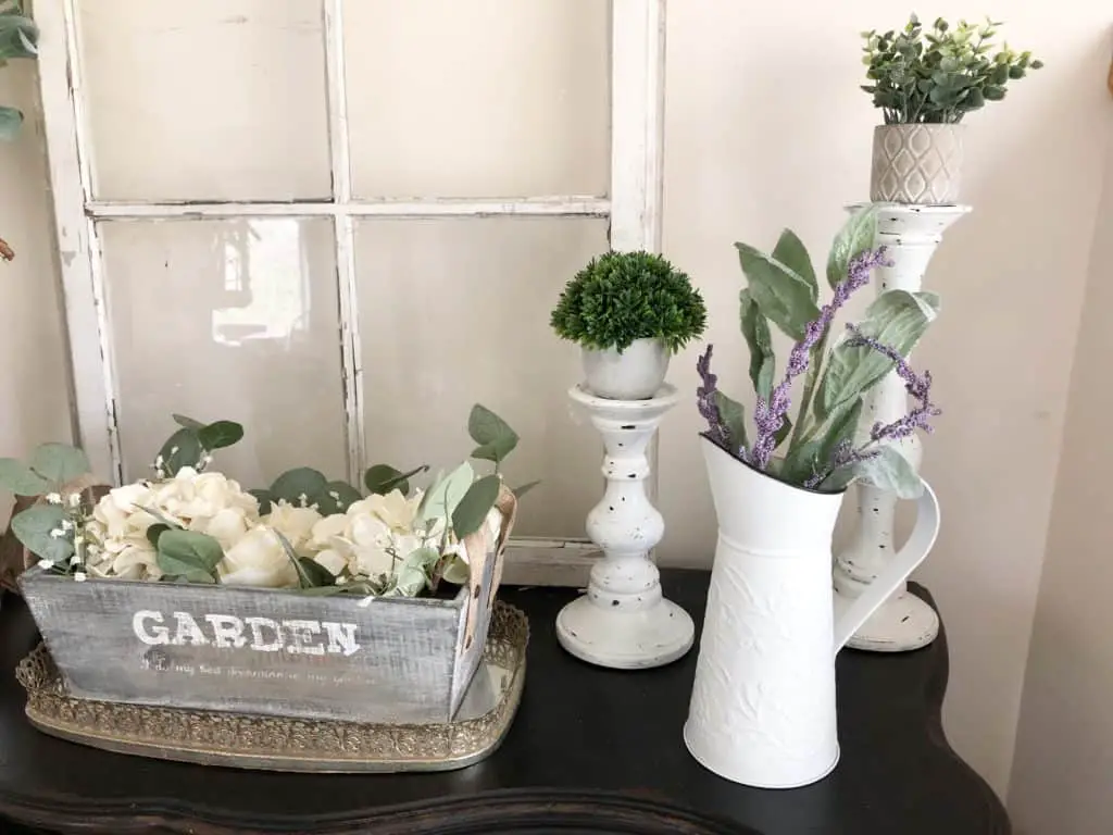 Upcycled Farmhouse Decor | Thrift Store DIY's | #farmhousedecor #farmhousediy #thriftstorediy #thriftstorefinds #thrifted #upcycled #upcycle