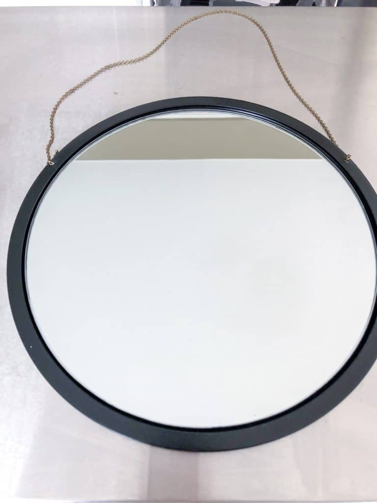 DIY Hanging Mirror | #DIY #DIYhomedecor #homedecor #dollarstore #dollarstoreDIY