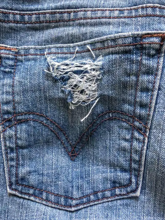 DIY Denim Shorts | Thrifted Jeans Into Shorts - Thrifted & Taylor'd