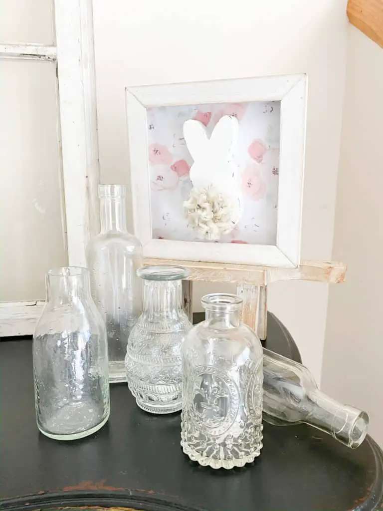 These spring thrift store DIY's are the perfect addition to my spring decor. Check out how easy they were to make plus download a free Flower Market printable you can use to make a sign like mine in under 5 minutes!
