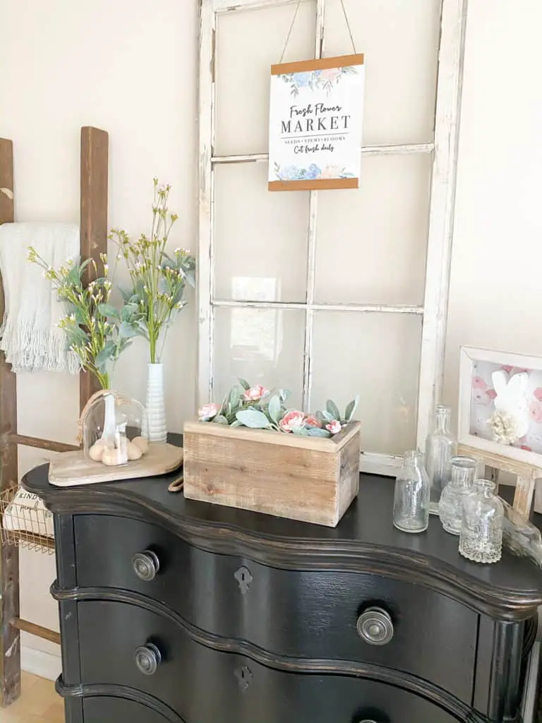 These spring thrift store DIY's are the perfect addition to my spring decor. Check out how easy they were to make plus download a free Flower Market printable you can use to make a sign like mine in under 5 minutes!