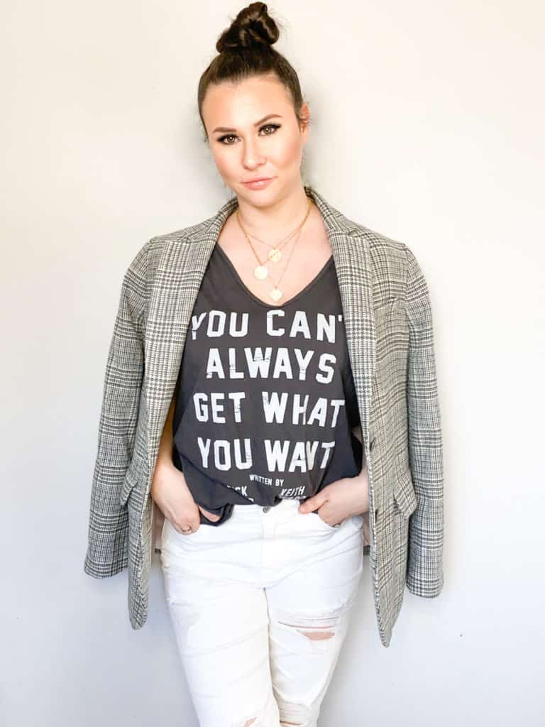 It's easy to find great layering pieces at the thrift store. I found so many great spring pieces that will work perfectly like this cool graphic tee. Check out the rest of my winter to spring thrift haul!